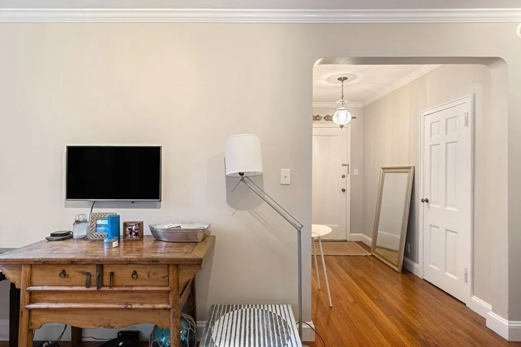 1 bed, 1 bath apartment for rent at 14 Ware St Unit 24, Harvard Square — photo 16 of 26