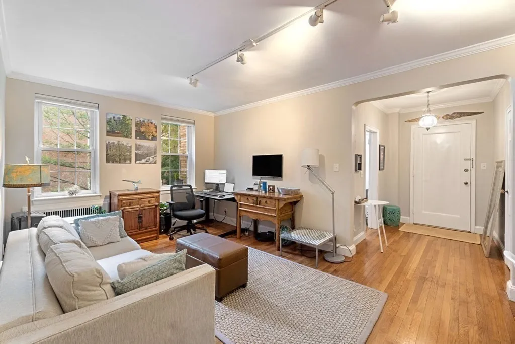 1 bed, 1 bath apartment for rent at 14 Ware St Unit 24, Harvard Square — photo 10 of 26