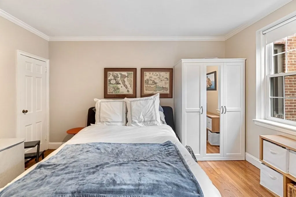 1 bed, 1 bath apartment for rent at 14 Ware St Unit 24, Harvard Square — photo 6 of 26