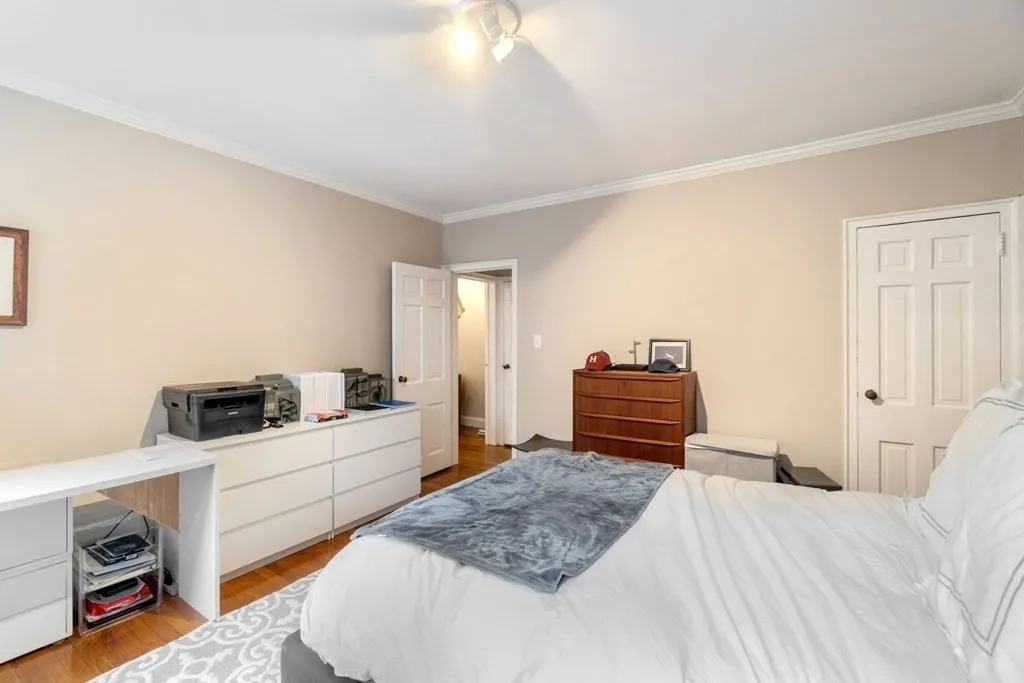 1 bed, 1 bath apartment for rent at 14 Ware St Unit 24, Harvard Square — photo 3 of 26