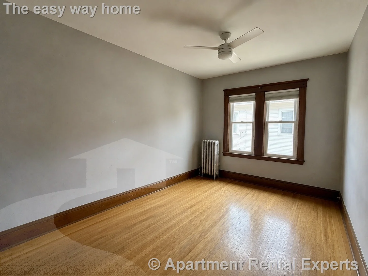 4 bed, 1 bath apartment for rent at 14 Warner St Unit 2, Powder House Square — photo 5 of 16