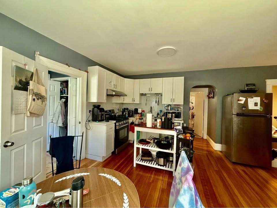 2 bed, 1 bath apartment for rent at 14 Watson St Unit 1, West Somerville — photo 19 of 26