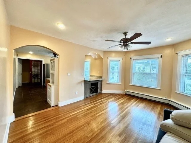 3 bed, 2 bath apartment for rent at 14 Waverley Unit 2, Watertown — photo 5 of 18