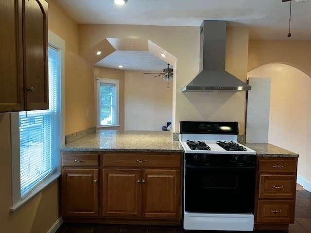 3 bed, 2 bath apartment for rent at 14 Waverley Unit 2, Watertown — photo 7 of 18