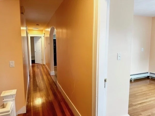 3 bed, 2 bath apartment for rent at 14 Waverley Unit 2, Watertown — photo 3 of 18