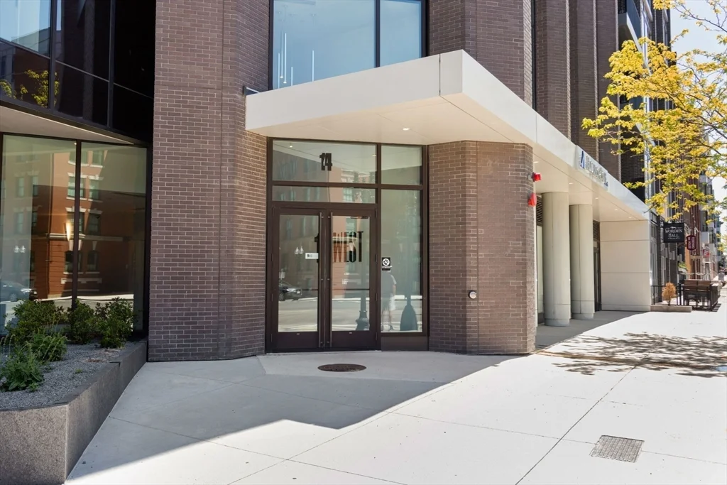 2 bed, 2 bath apartment for rent at 14 West Broadway Unit 705, South Boston — photo 19 of 20