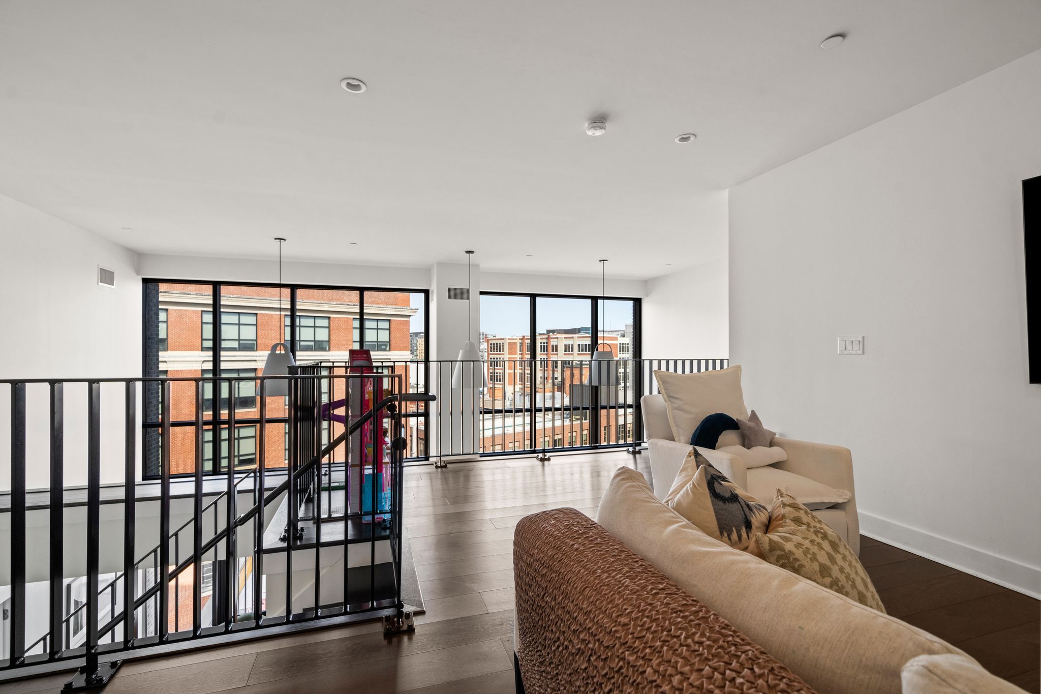 4 bed, 3.5 bath apartment for rent at 14 West Broadway Unit 9O3, South Boston — photo 49 of 50