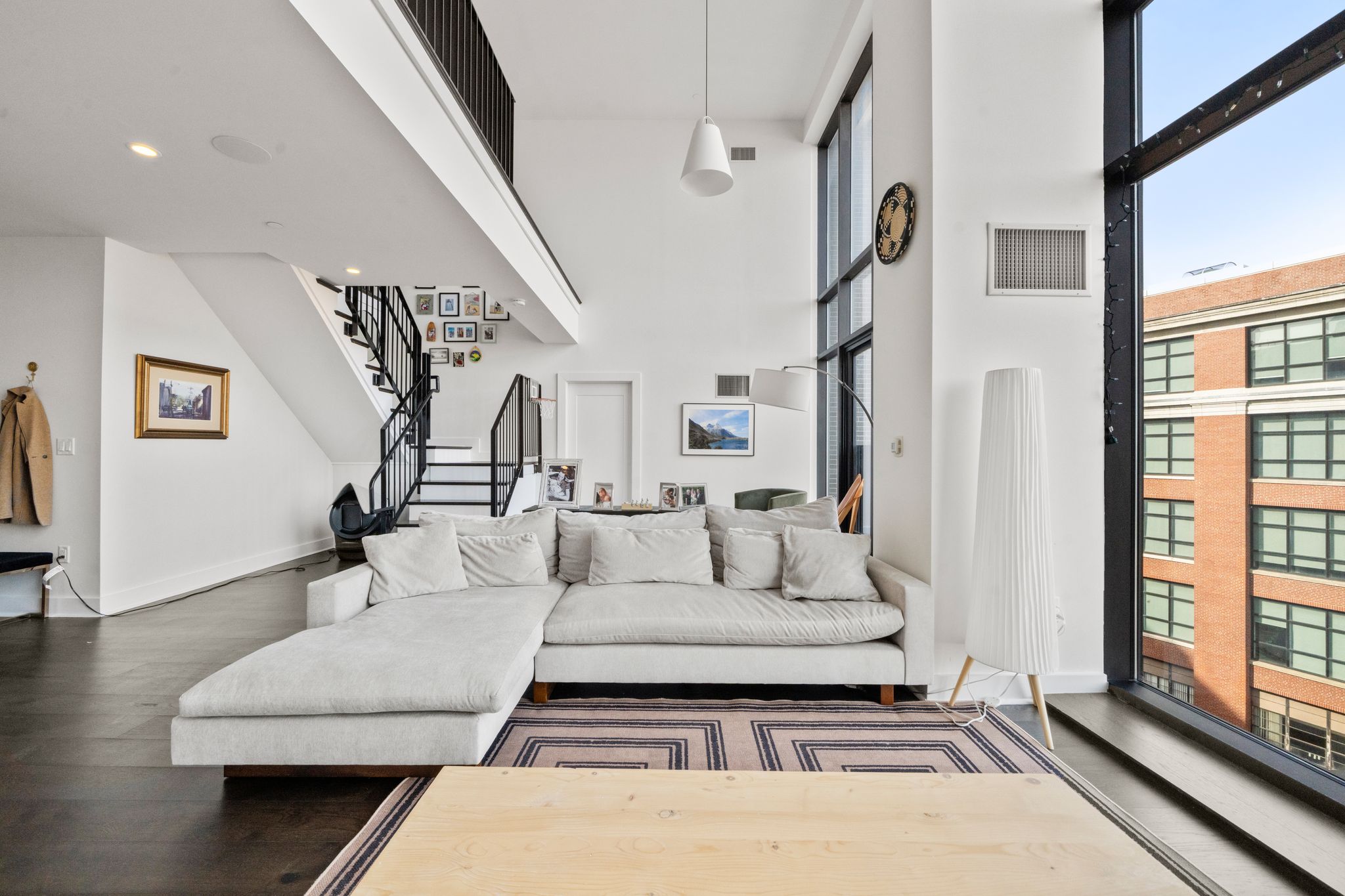 4 bed, 3.5 bath apartment for rent at 14 West Broadway Unit 9O3, South Boston — photo 14 of 50