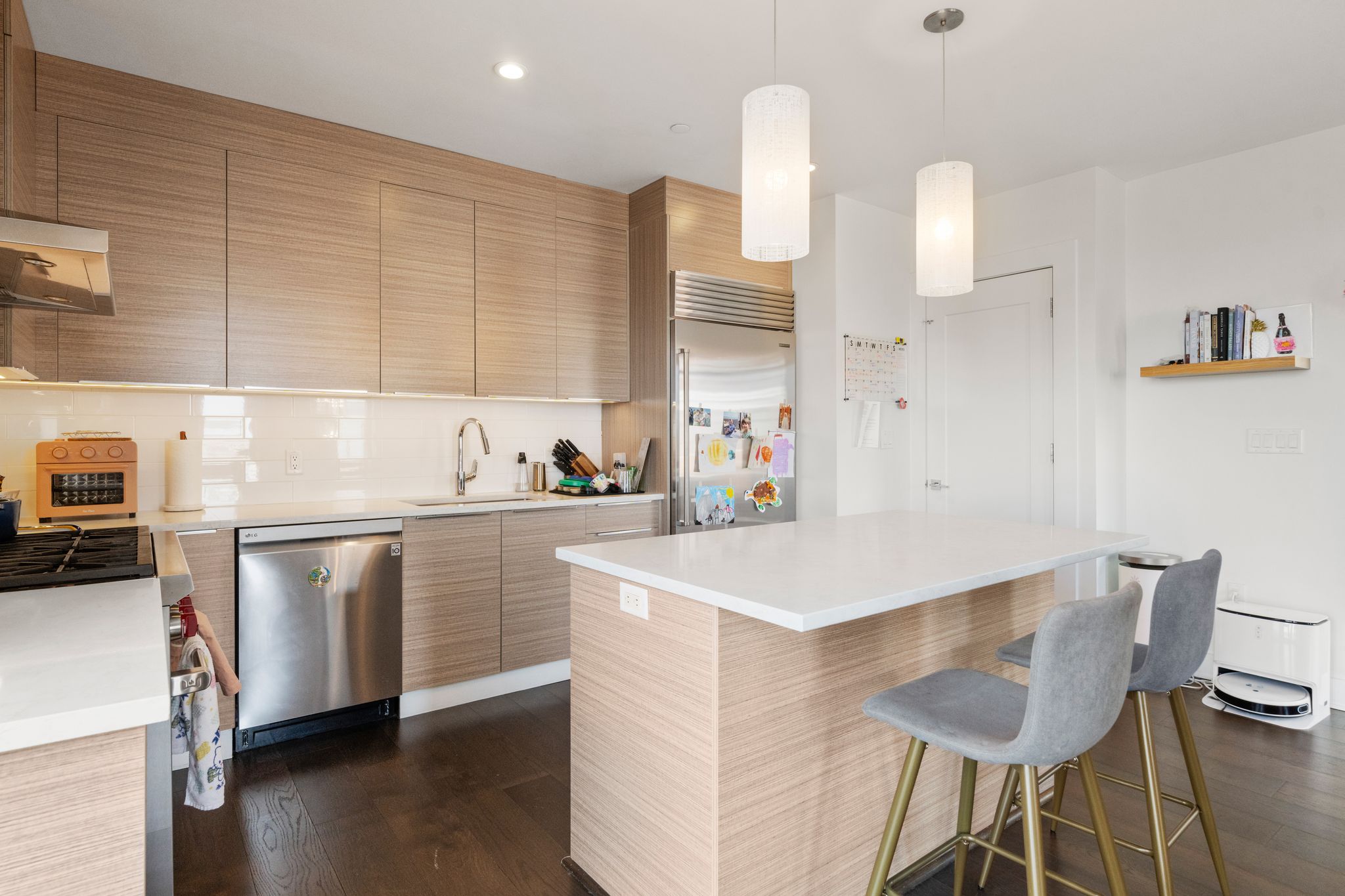4 bed, 3.5 bath apartment for rent at 14 West Broadway Unit 9O3, South Boston — photo 25 of 50