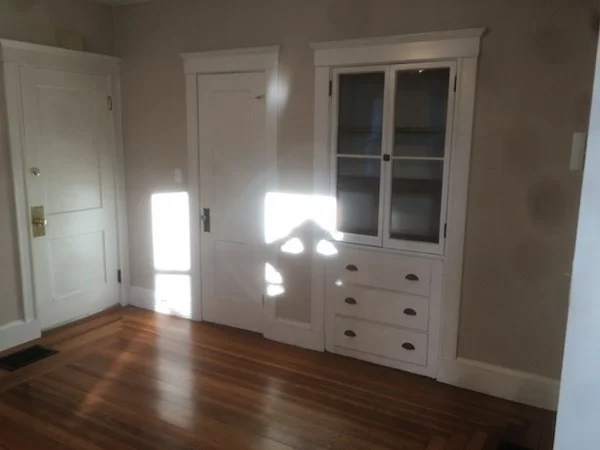 1 bed, 1 bath apartment for rent at 14 West St Unit 1, Quincy — photo 5 of 6
