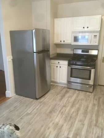 1 bed, 1 bath apartment for rent at 14 West St Unit 1, Quincy — photo 2 of 6
