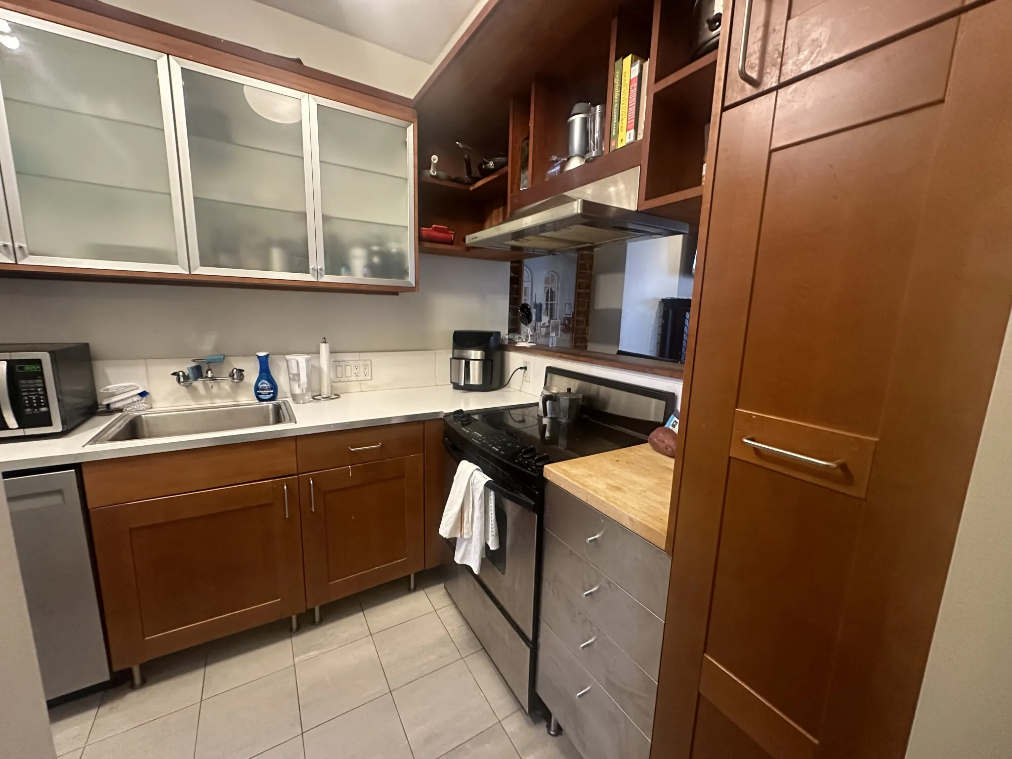 1 bed, 1 bath apartment for rent at 14 Westland Ave Unit 5, Fenway — photo 6 of 10