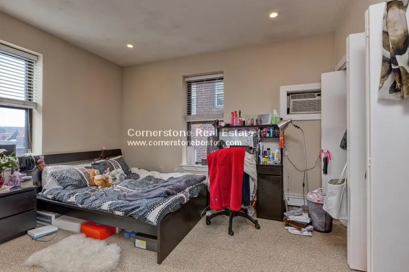 2 bed, 1 bath apartment for rent at 14 Westland Ave Unit 6, Fenway — photo 15 of 18