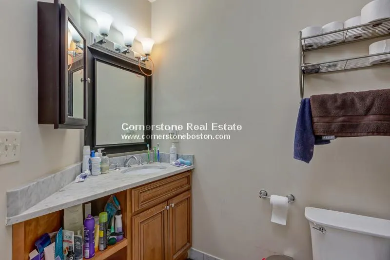 2 bed, 1 bath apartment for rent at 14 Westland Ave Unit 6, Fenway — photo 8 of 18