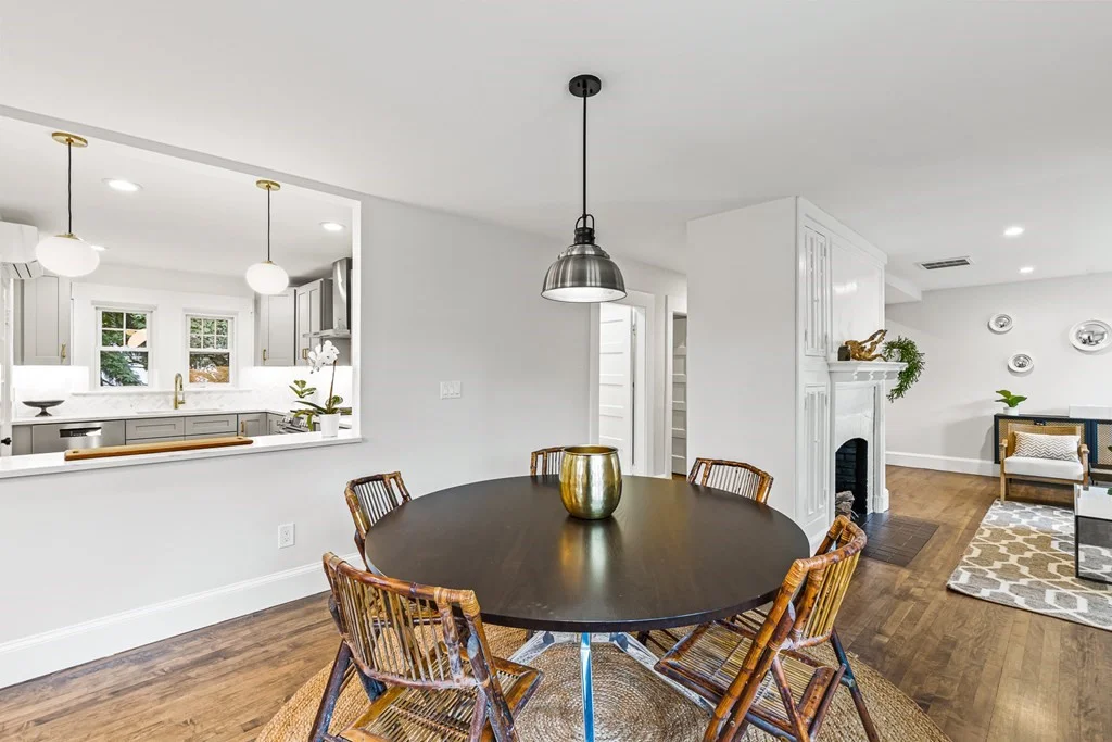 4 bed, 3 bath apartment for rent at 14 Weston Rd Unit 2, Wellesley — photo 9 of 23