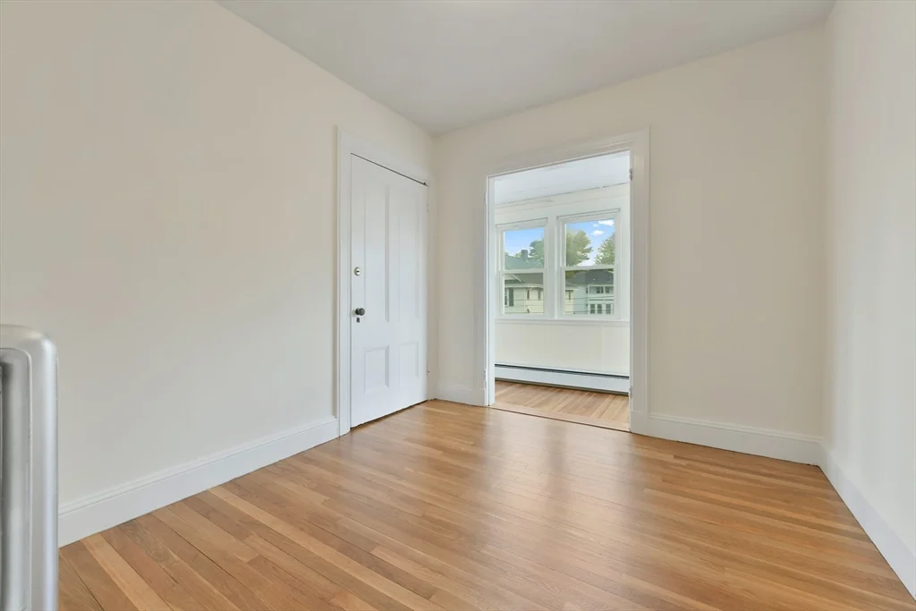 3 bed, 1 bath apartment for rent at 14 Westover St Unit 2, West Roxbury — photo 19 of 25