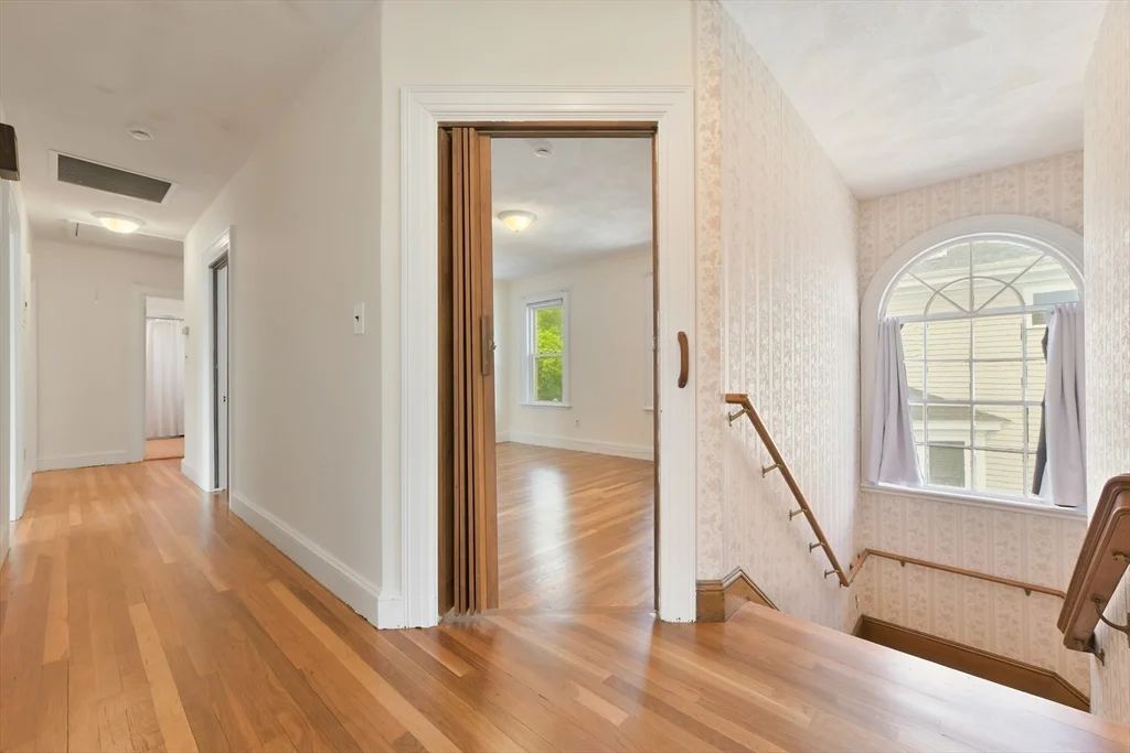 3 bed, 1 bath apartment for rent at 14 Westover St Unit 2, West Roxbury — photo 21 of 25