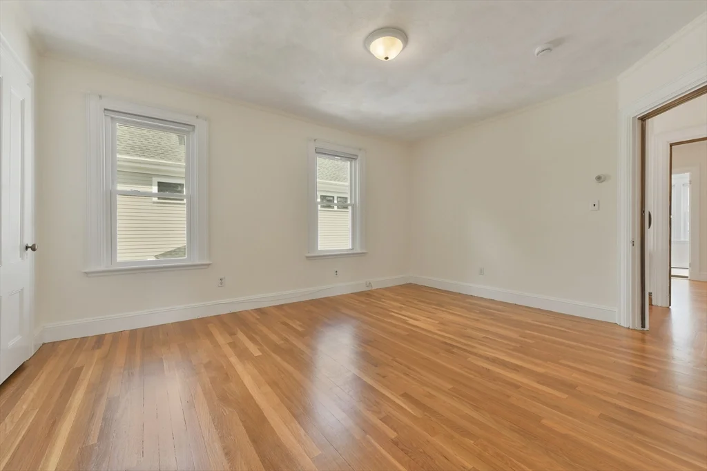 3 bed, 1 bath apartment for rent at 14 Westover St Unit 2, West Roxbury — photo 17 of 25