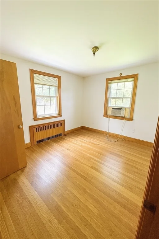 3 bed, 1 bath apartment for rent at 14 White Rd Unit 0, Braintree — photo 7 of 12