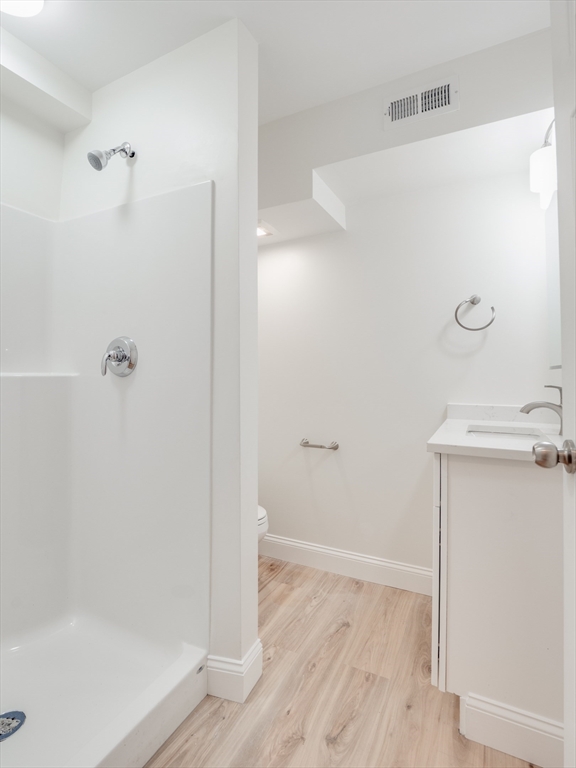 2 bed, 1 bath apartment for rent at 14 William St Unit 1, Worcester — photo 13 of 21