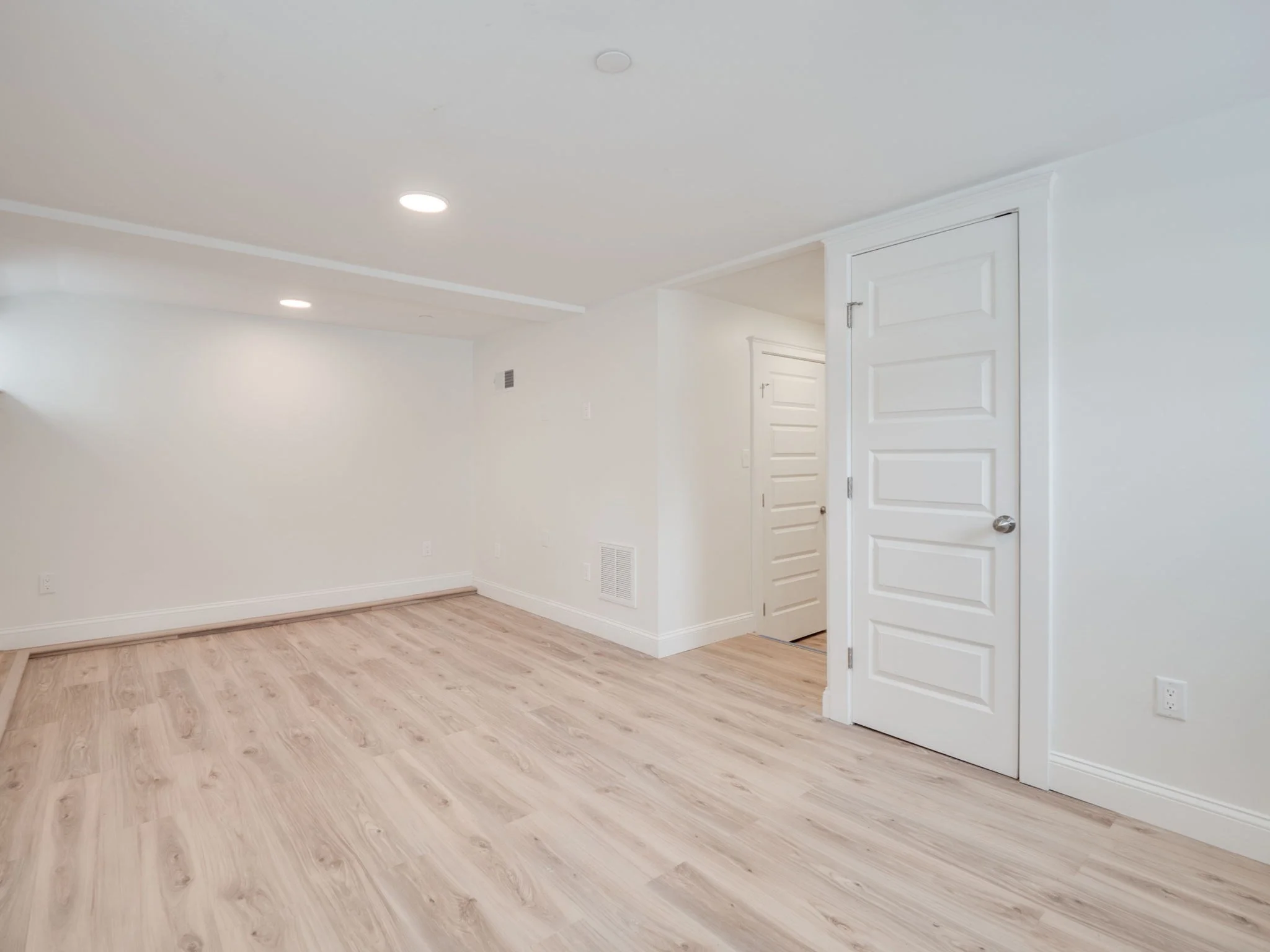 2 bed, 1 bath apartment for rent at 14 William St Unit 2, Worcester — photo 9 of 18