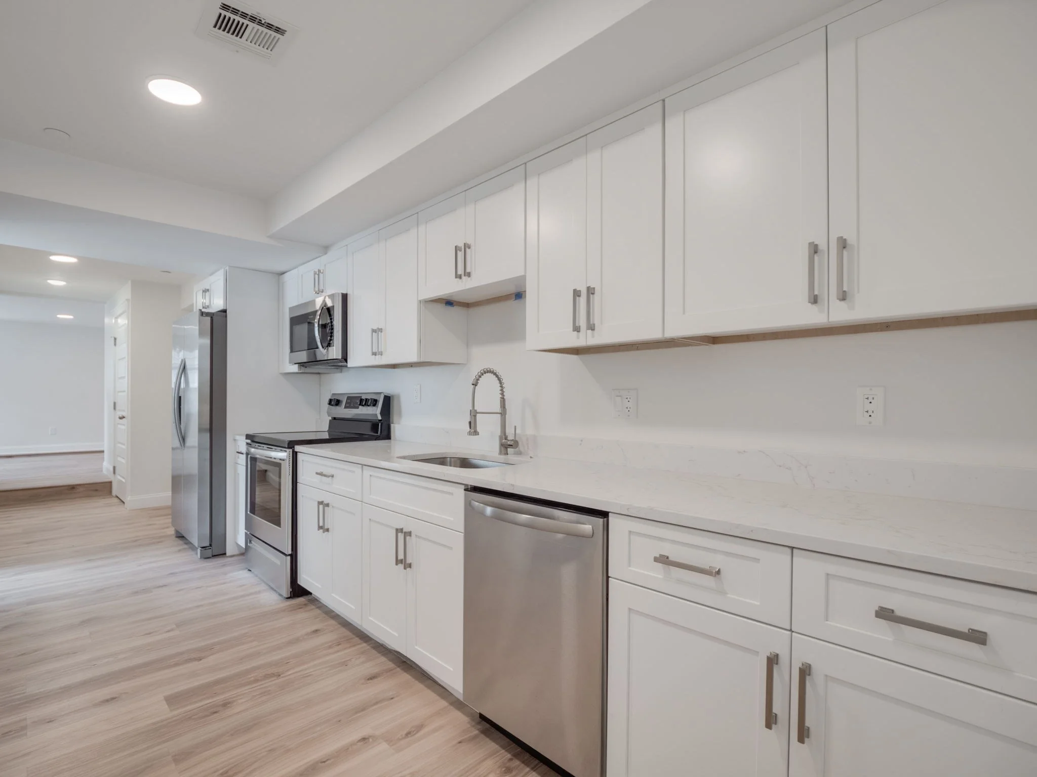 2 bed, 1 bath apartment for rent at 14 William St Unit 2, Worcester — photo 6 of 18