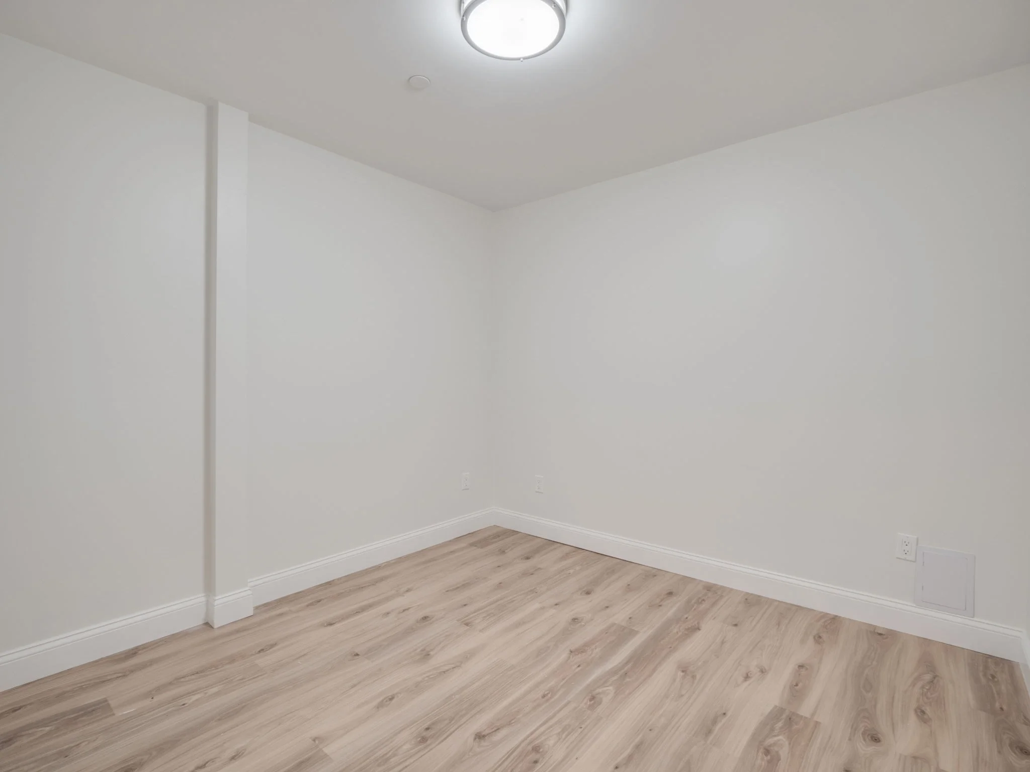 2 bed, 1 bath apartment for rent at 14 William St Unit 2, Worcester — photo 10 of 18
