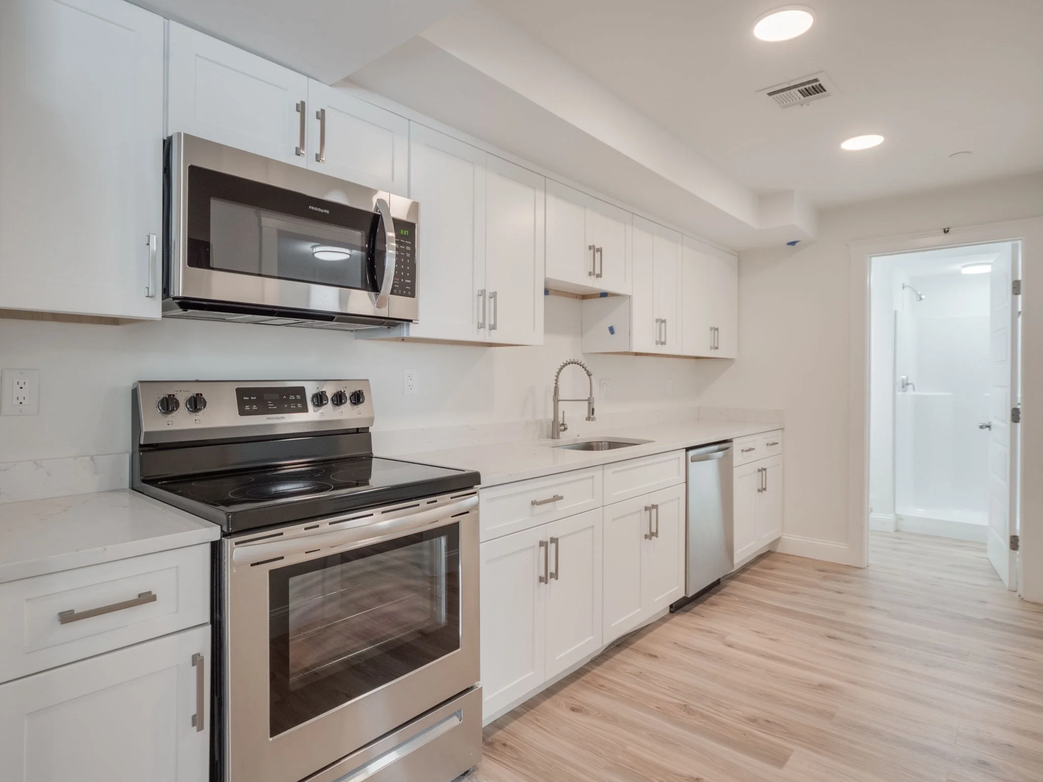 2 bed, 1 bath apartment for rent at 14 William St Unit 2, Worcester