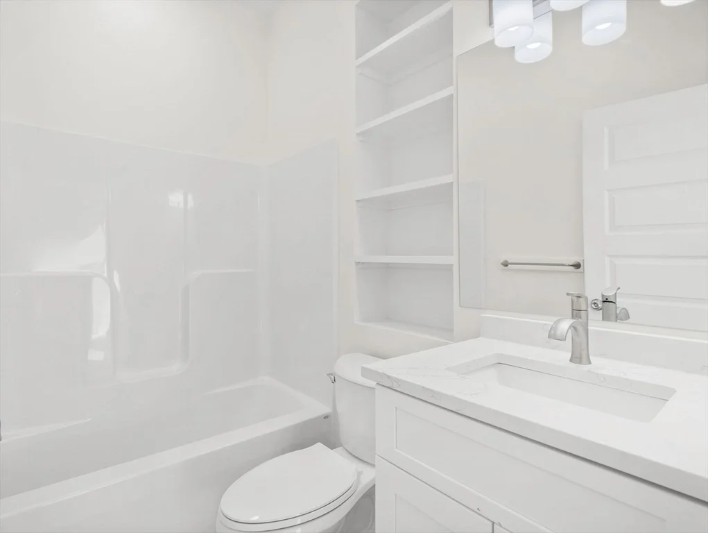 3 bed, 2 bath apartment for rent at 14 William St Unit 4, Worcester — photo 20 of 26