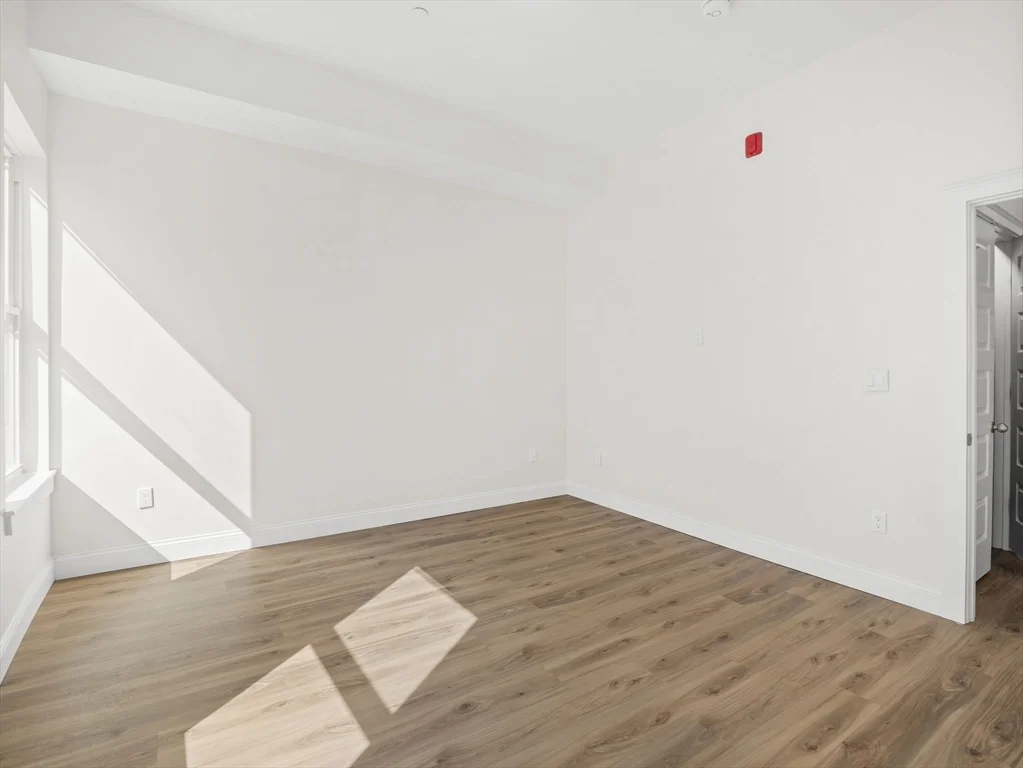3 bed, 2 bath apartment for rent at 14 William St Unit 4, Worcester — photo 12 of 26