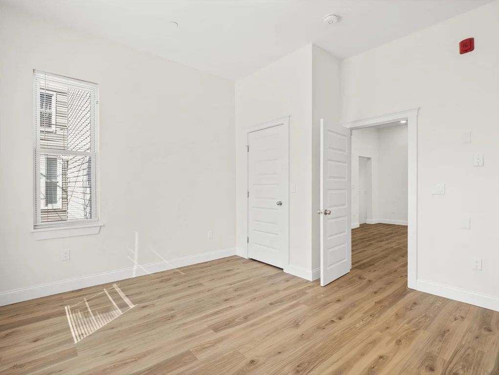 3 bed, 2 bath apartment for rent at 14 William St Unit 4, Worcester — photo 17 of 26