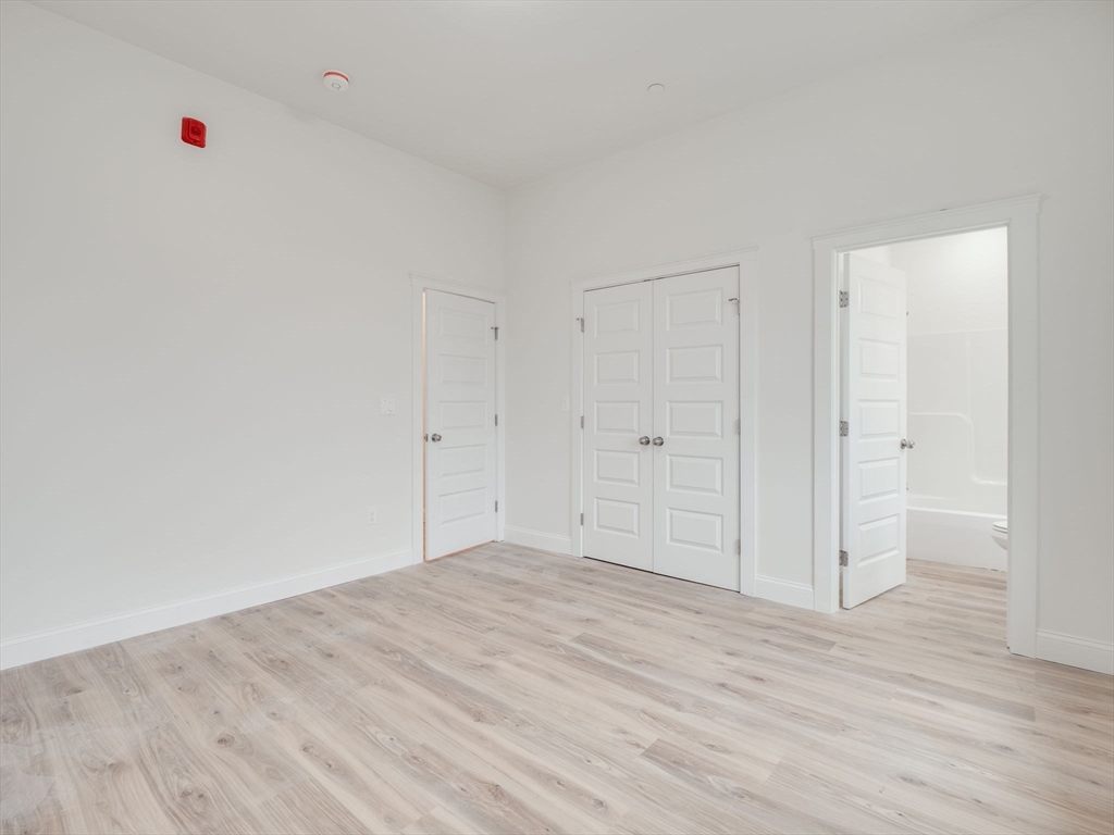 3 bed, 2 bath apartment for rent at 14 William St Unit 6, Worcester — photo 35 of 37