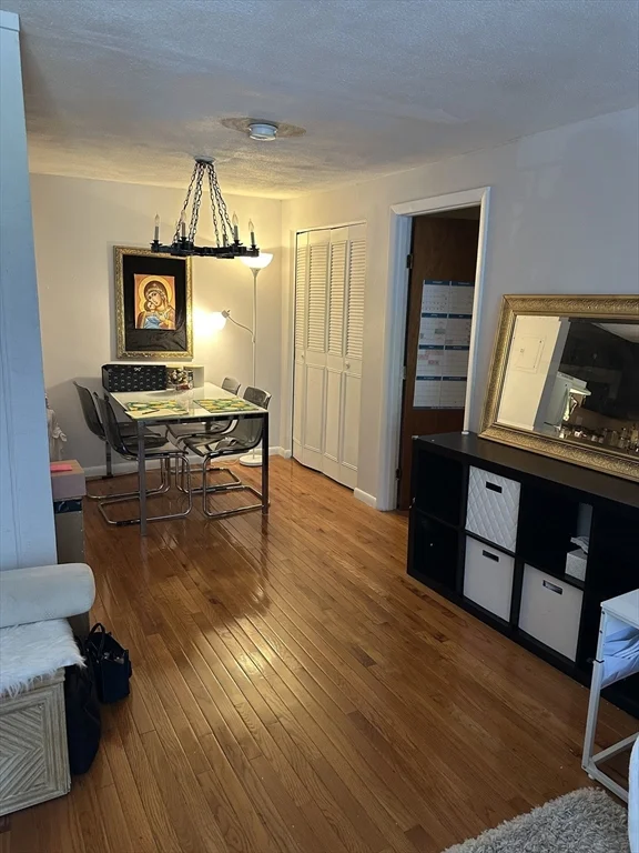 1 bed, 1 bath apartment for rent at 14 Williamsburg Ct Unit 23, Shrewsbury — photo 7 of 8