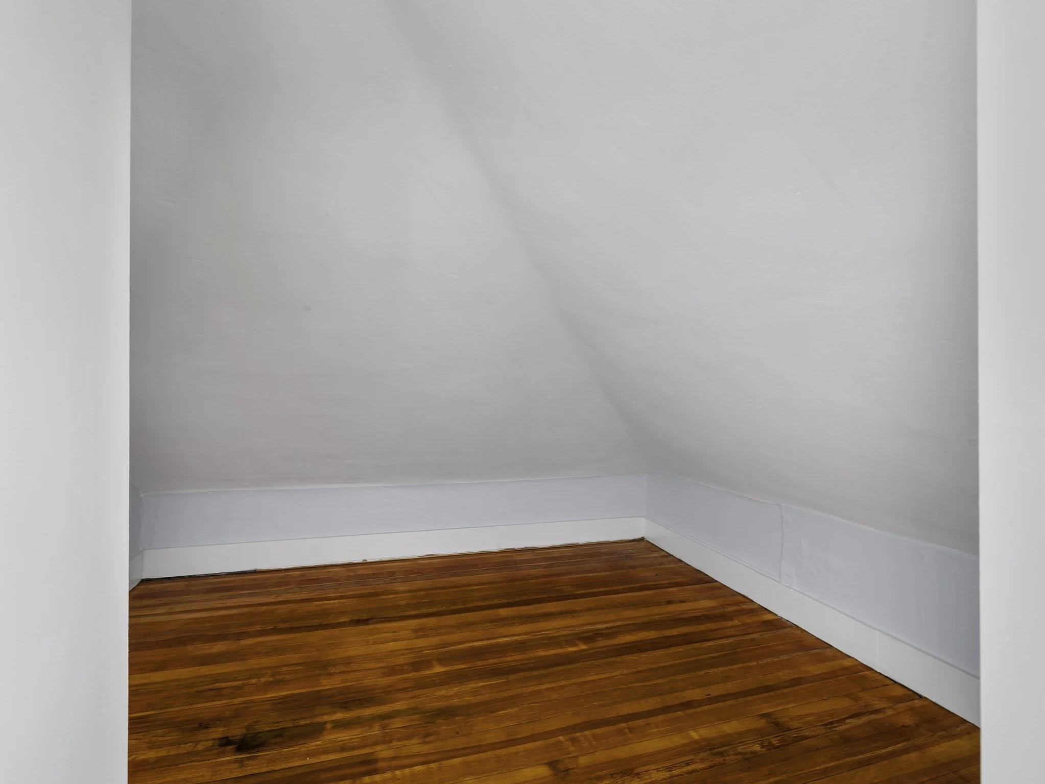 7 bed, 2 bath apartment for rent at 14 Windsor Unit 2, Tufts University — photo 9 of 27