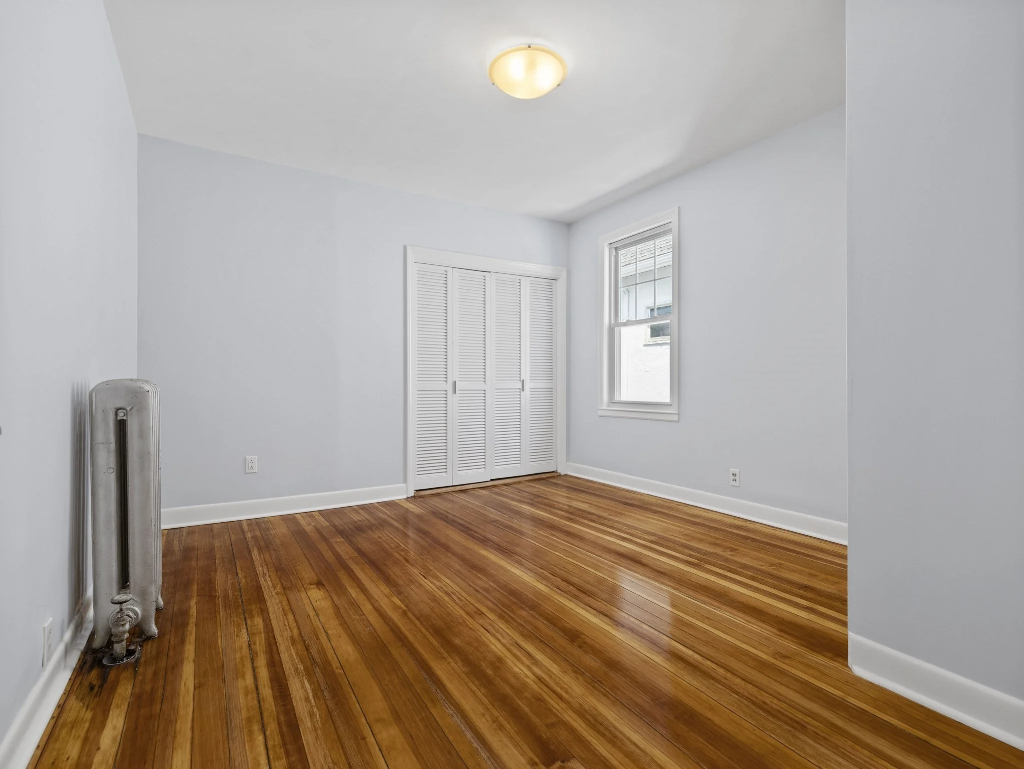 7 bed, 2 bath apartment for rent at 14 Windsor Unit 2, Tufts University — photo 12 of 27