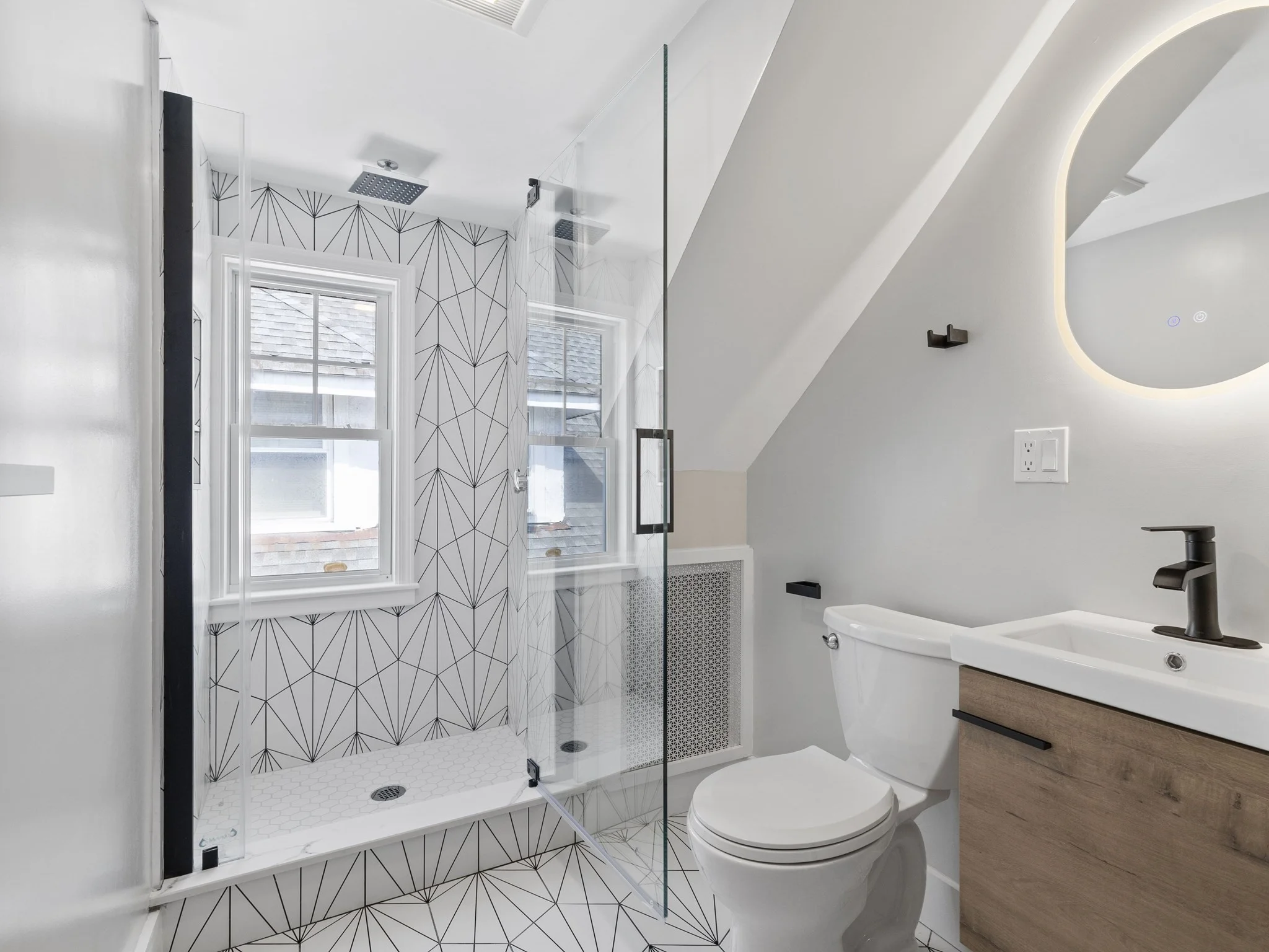 7 bed, 2 bath apartment for rent at 14 Windsor Unit 2, Tufts University — photo 16 of 27