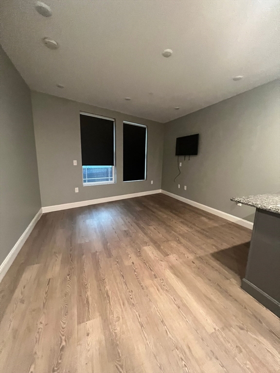 Studio bed, 1 bath apartment for rent at 14 Yeamans St Unit 306, Revere — photo 1 of 8