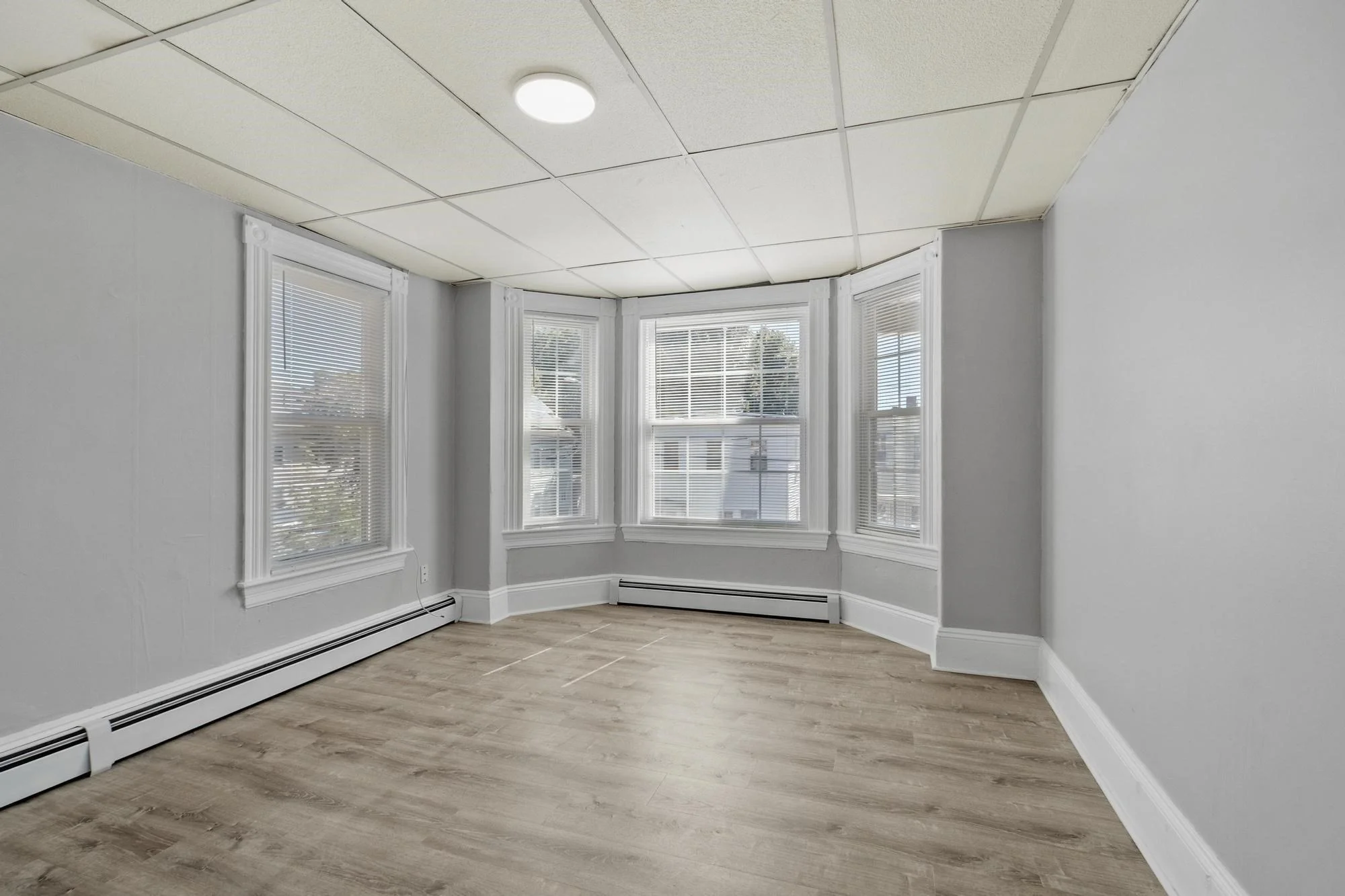 4 bed, 1 bath apartment for rent at 140 Bailey St Unit 140, South Lawrence — photo 12 of 27