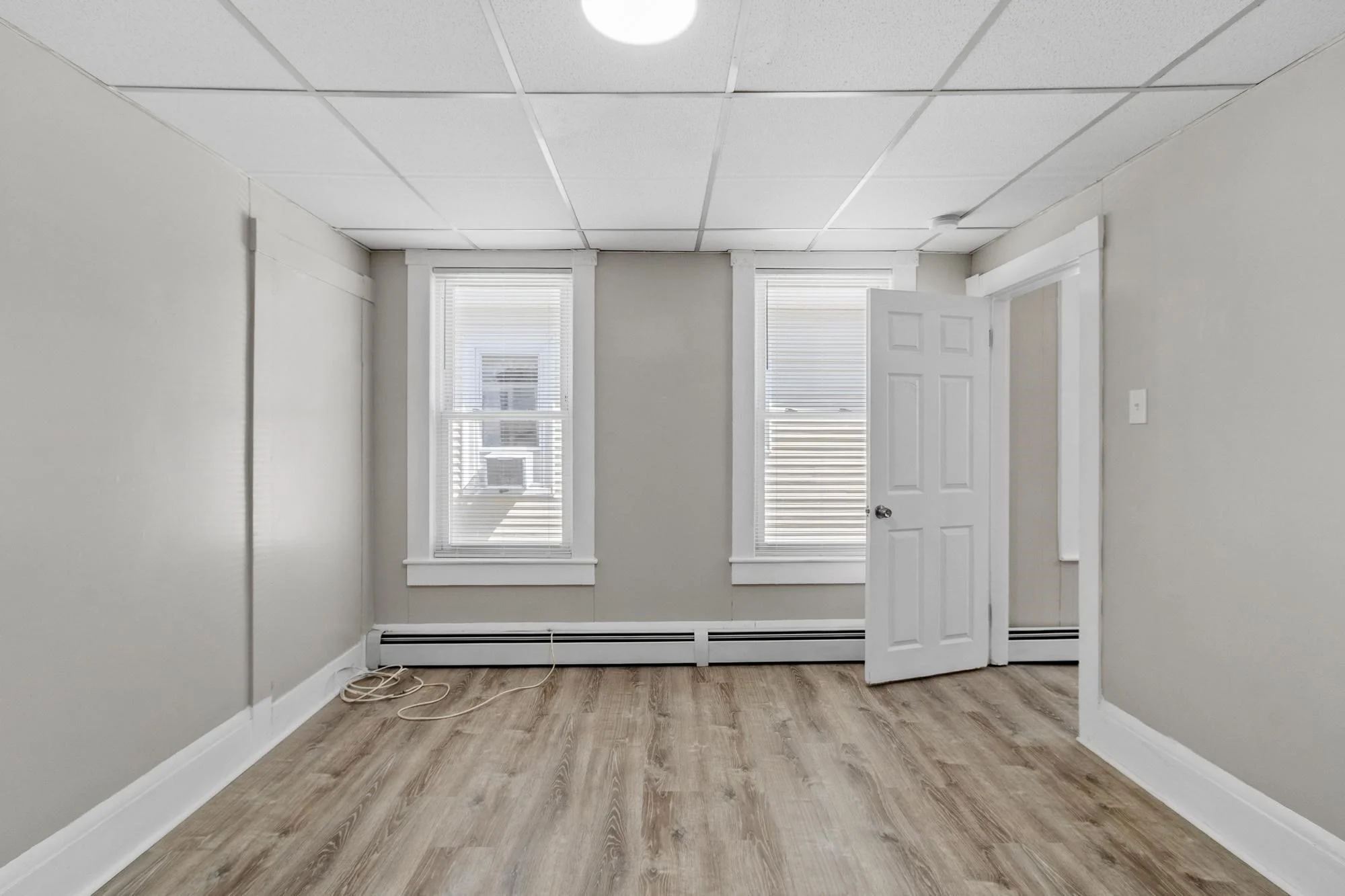 4 bed, 1 bath apartment for rent at 140 Bailey St Unit 140, South Lawrence — photo 23 of 27