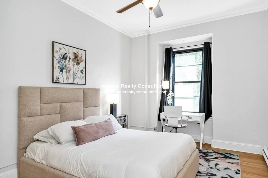 2 bed, 2 bath apartment for rent at 140 Beacon St Unit 2, Back Bay — photo 12 of 14