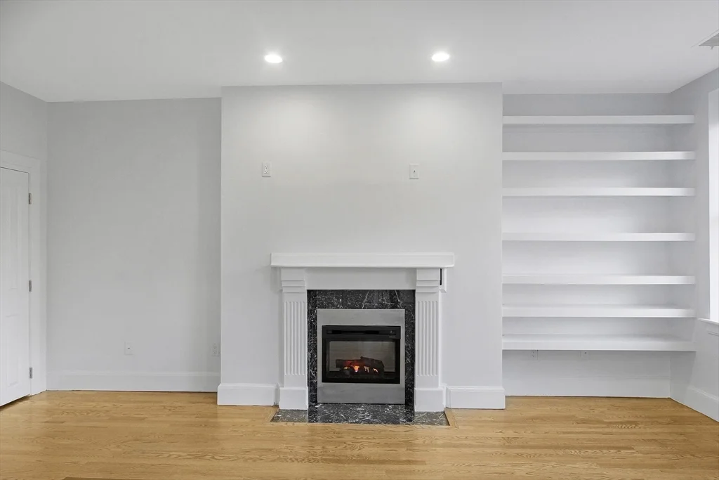 1 bed, 1 bath apartment for rent at 140 Boylston St Unit 11, Boston Downtown — photo 14 of 18