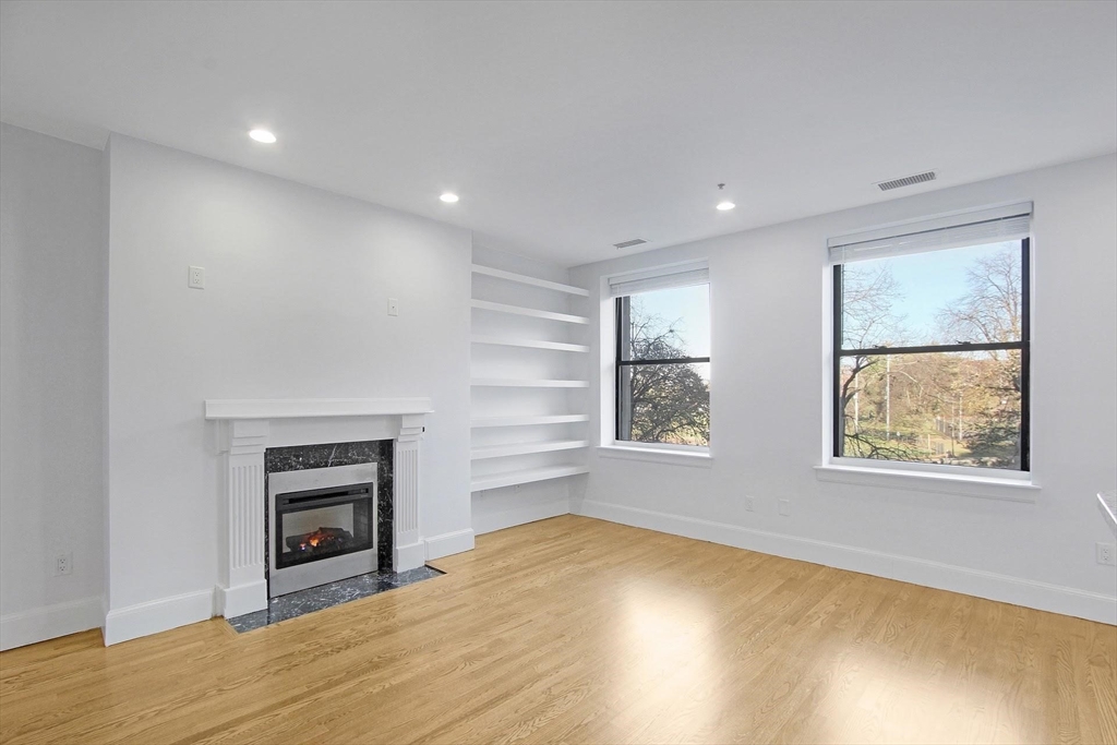 1 bed, 1 bath apartment for rent at 140 Boylston St Unit 3, Back Bay — photo 8 of 18