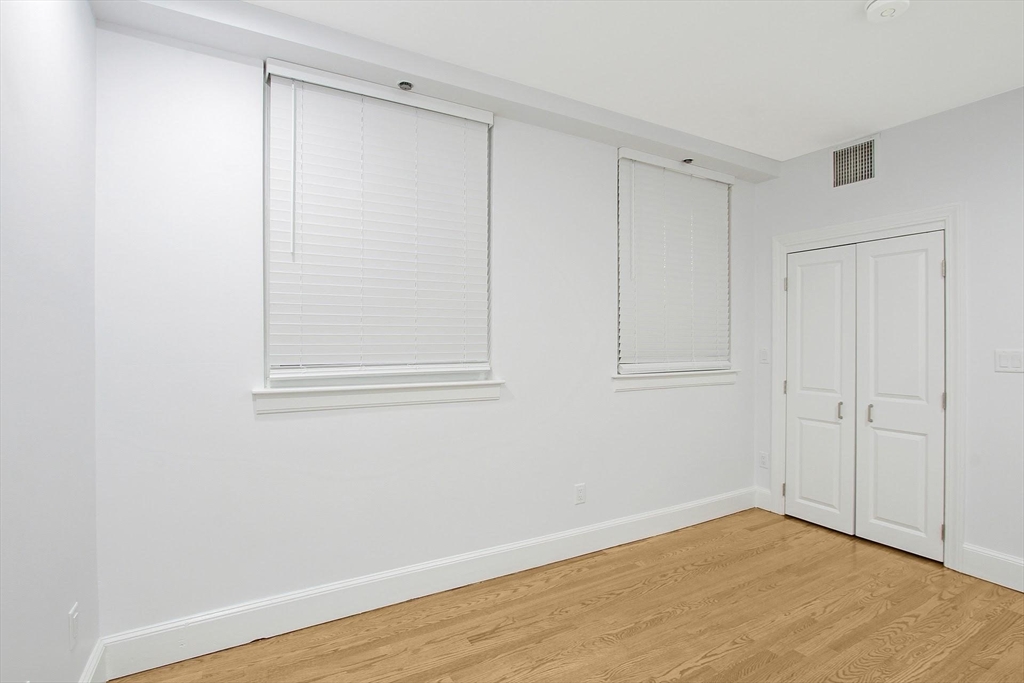1 bed, 1 bath apartment for rent at 140 Boylston St Unit 9, Back Bay — photo 16 of 18