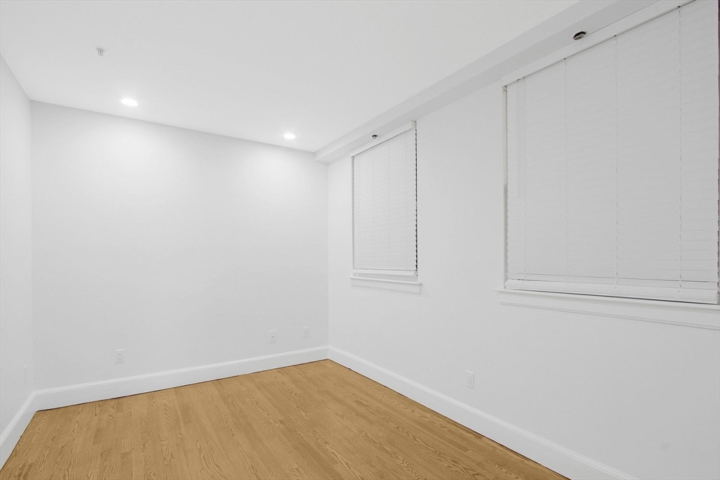 1 bed, 1 bath apartment for rent at 140 Boylston St Unit 9, Back Bay — photo 17 of 18