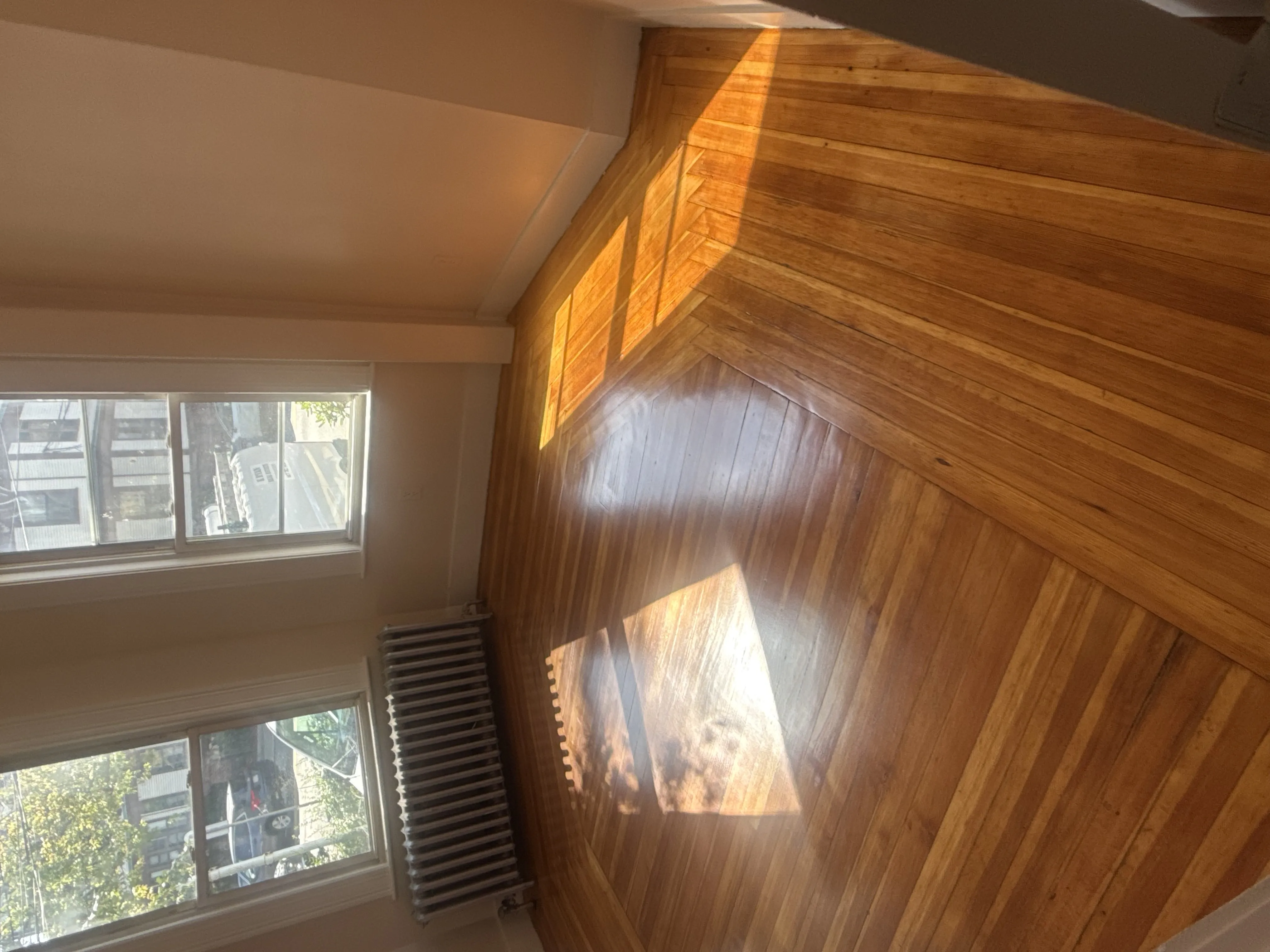 4 bed, 2 bath apartment for rent at 140 Brooks St Unit 1, Oak Square — photo 5 of 23