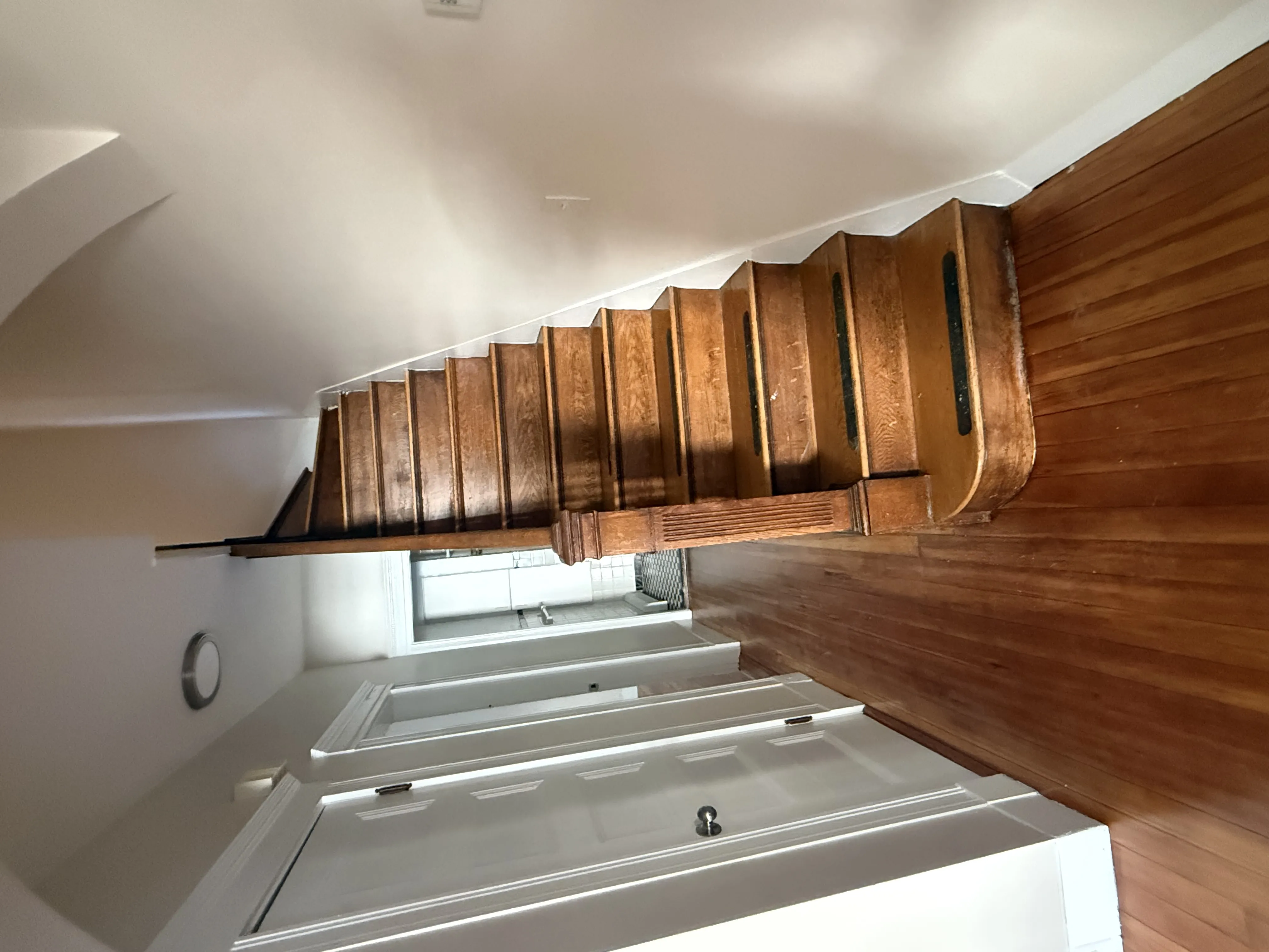 4 bed, 2 bath apartment for rent at 140 Brooks St Unit 1, Oak Square — photo 12 of 23