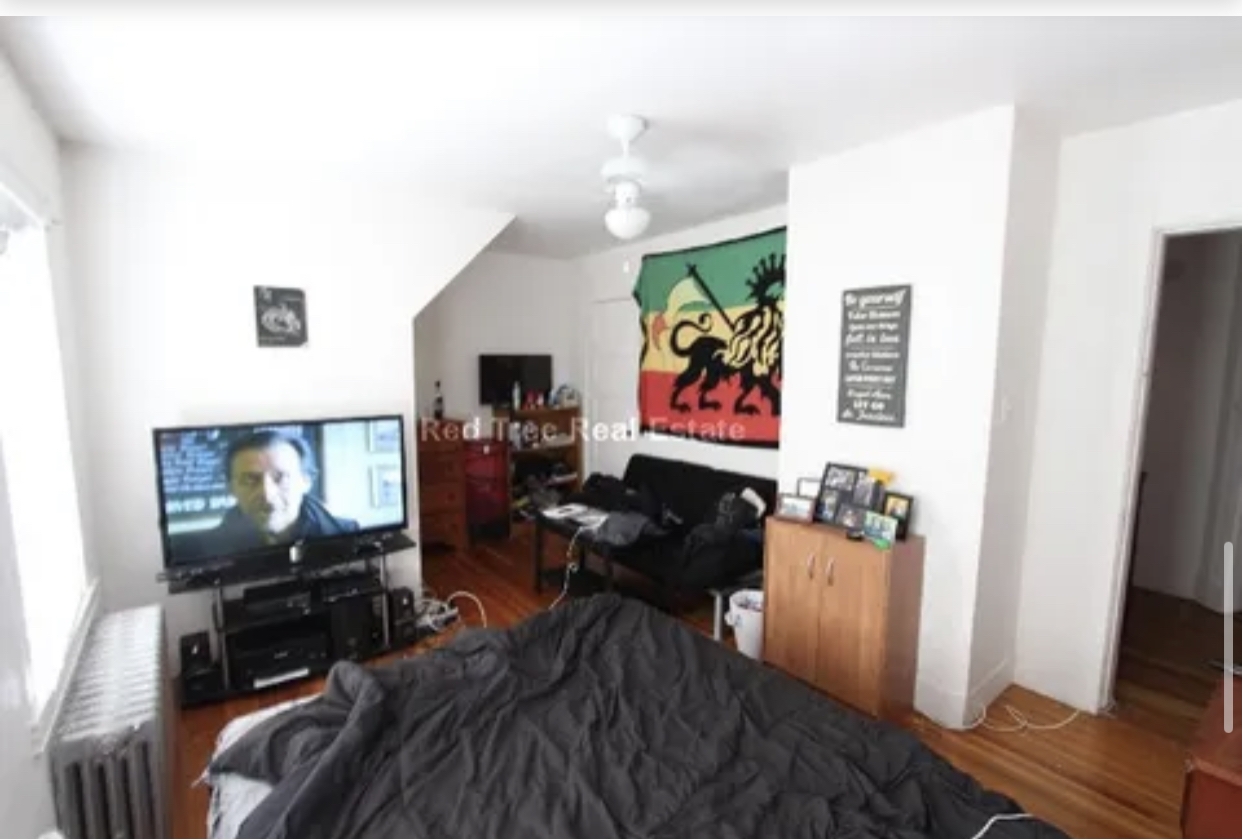 5 bed, 2 bath apartment for rent at 140 Brooks St Unit 2, Oak Square — photo 5 of 9