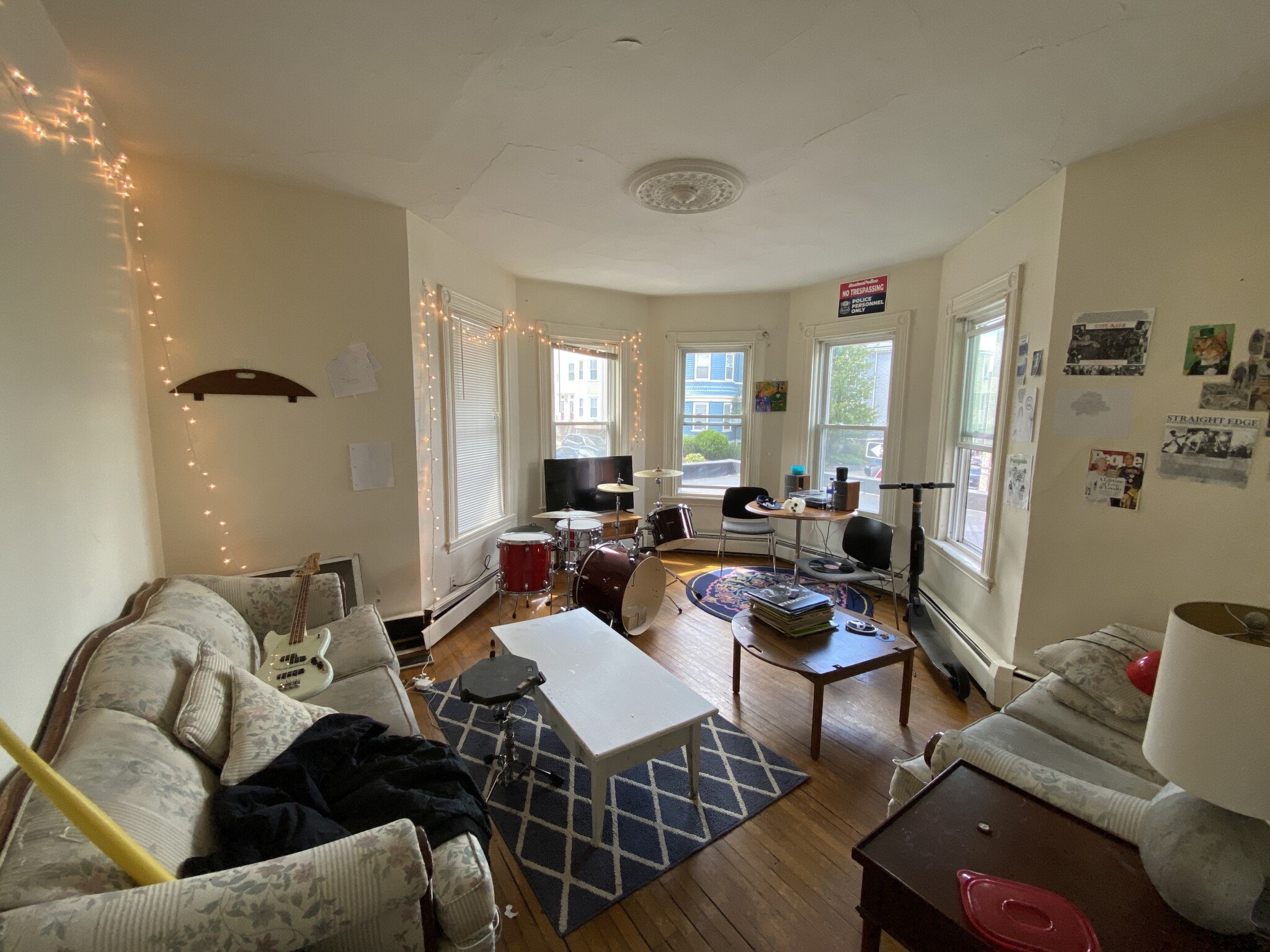 2 bed, 1 bath apartment for rent at 140 Calumet St Unit 1, Mission Hill