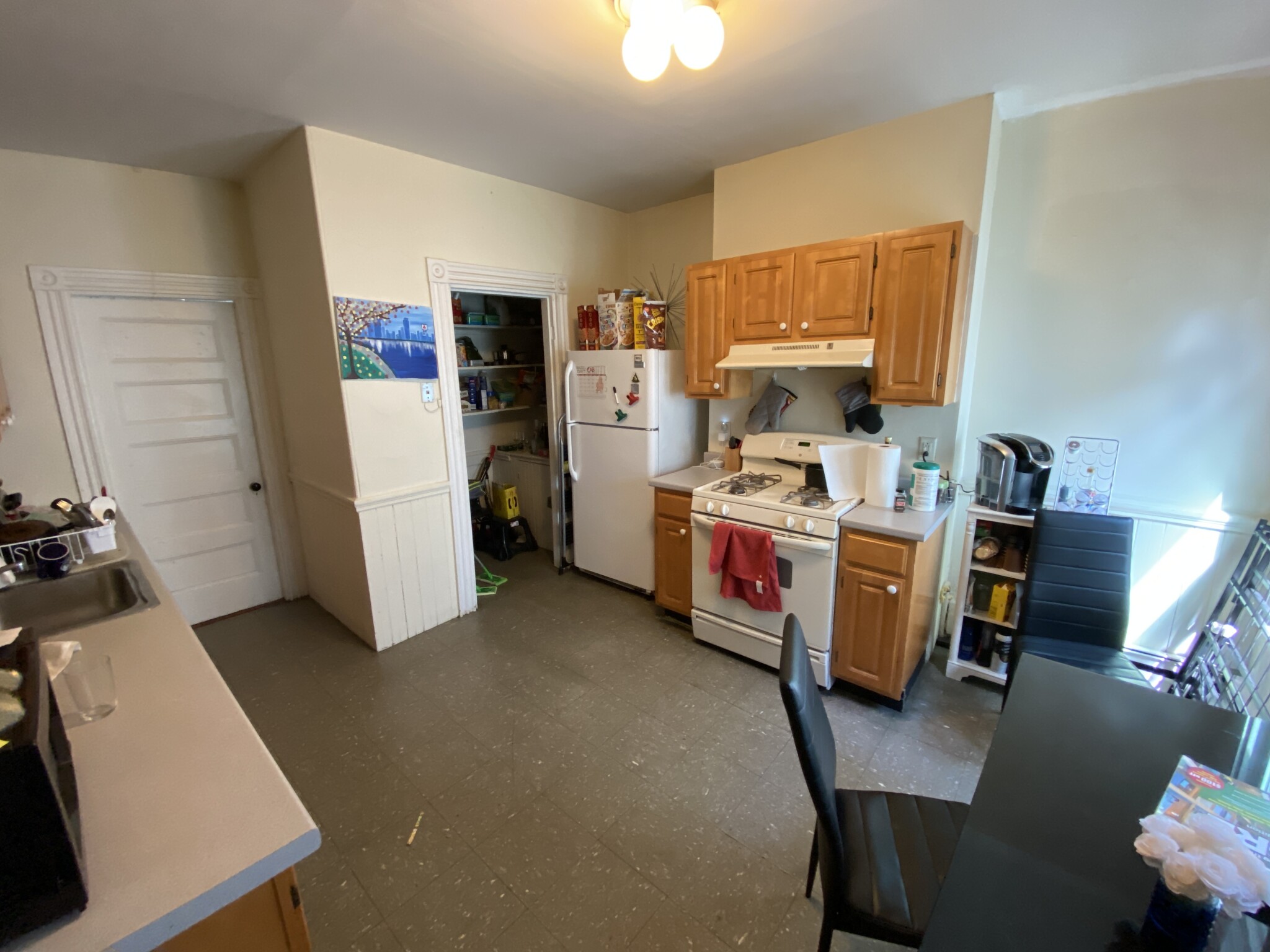 3 bed, 1 bath apartment for rent at 140 Calumet St Unit 3C, Mission Hill — photo 3 of 7