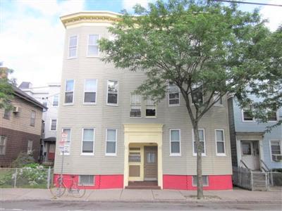 2 bed, 1 bath apartment for rent at 140 Columbia St Unit 3, The Port — photo 11 of 12
